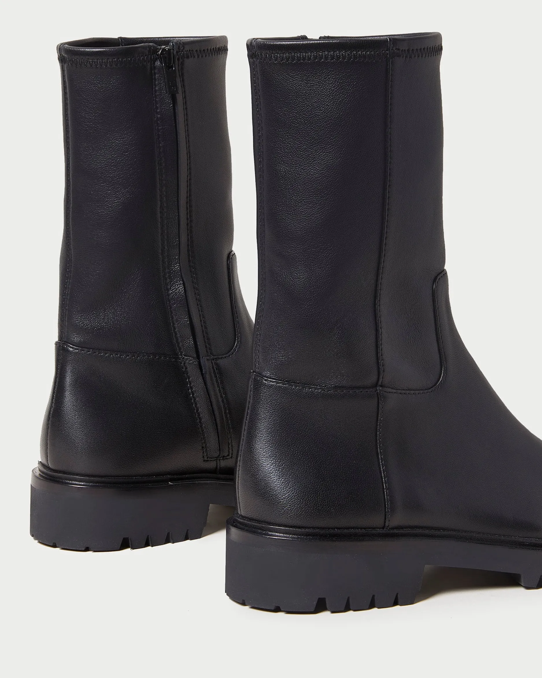 Loeffler Randall Danny Mid Lug Boot