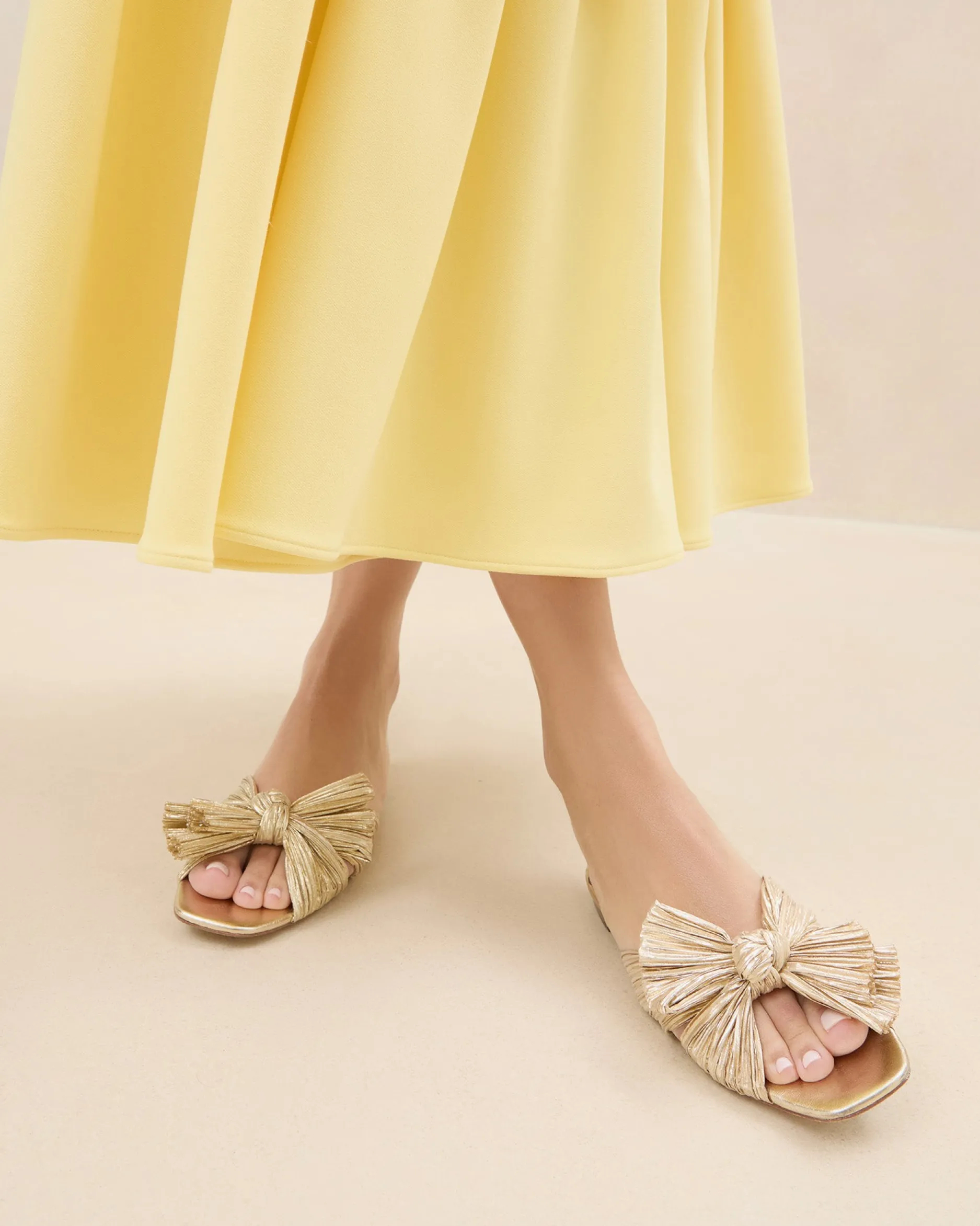 Loeffler Randall Daphne Bow Slide