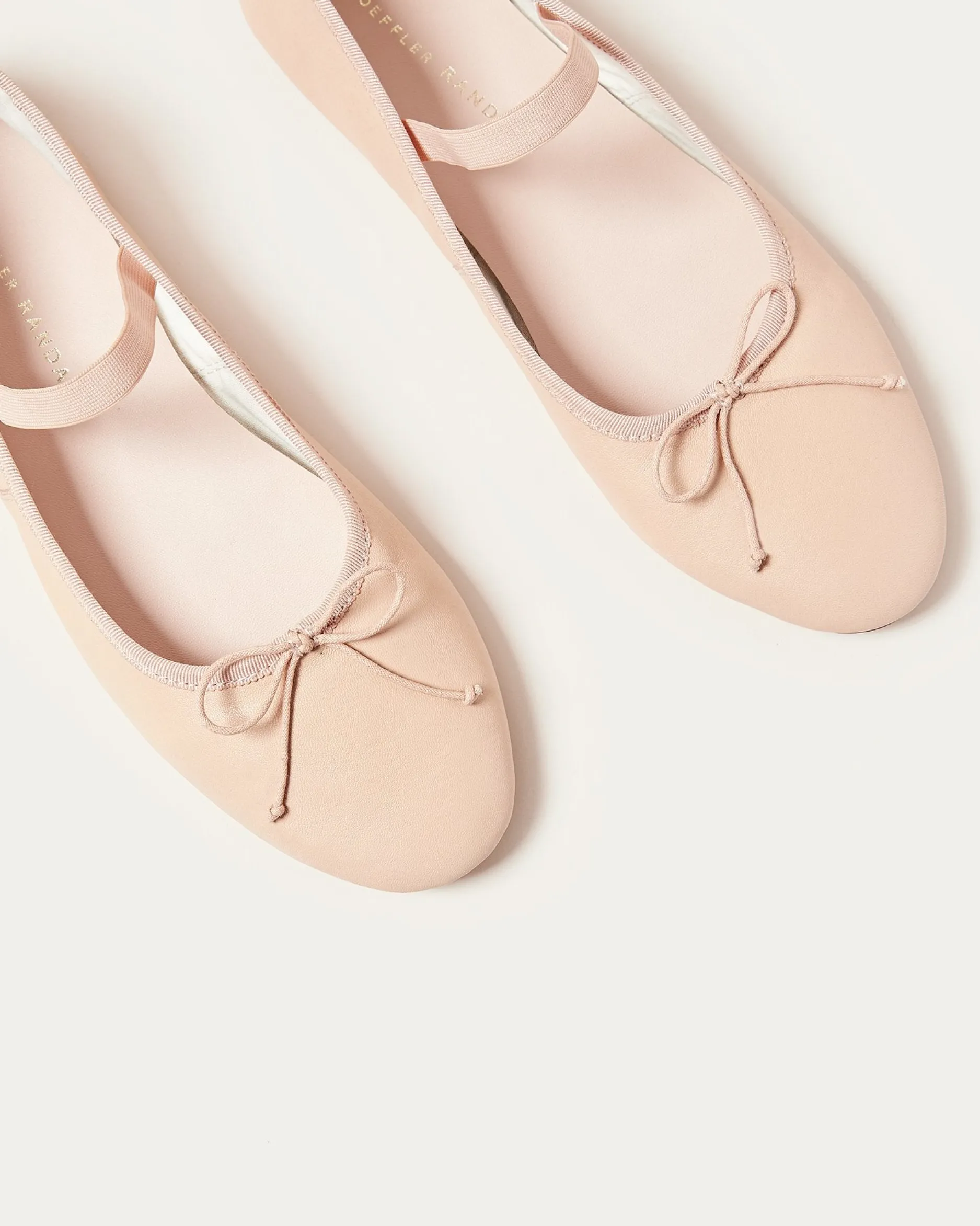 Loeffler Randall Leonie Flat