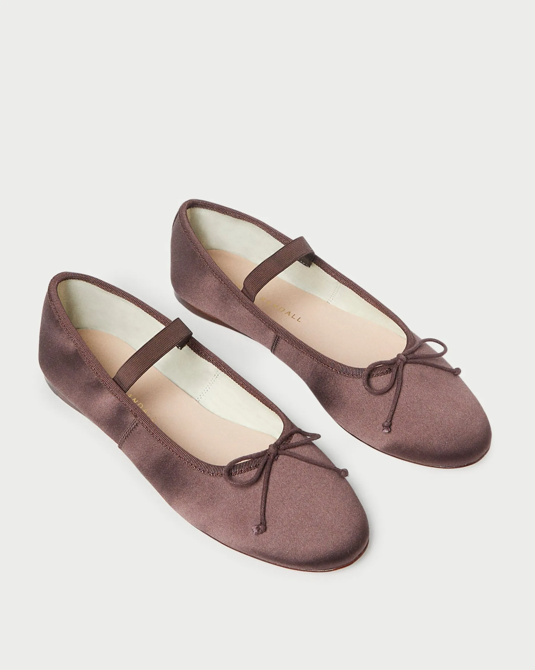 Loeffler Randall Leonie Flat