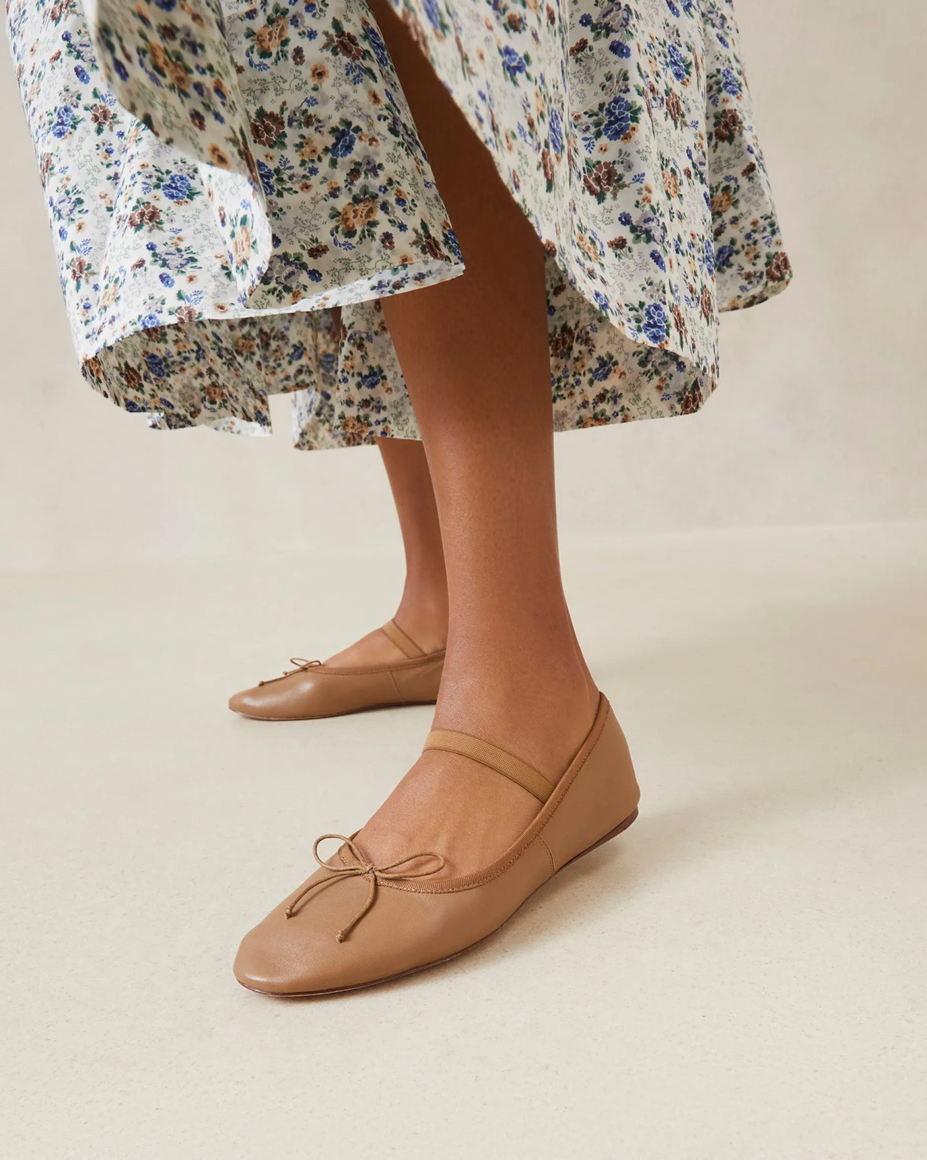 Loeffler Randall Leonie Flat